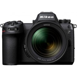Nikon Appareil photo Hybride Z6 III + Z24-70mm f/4 S Kit